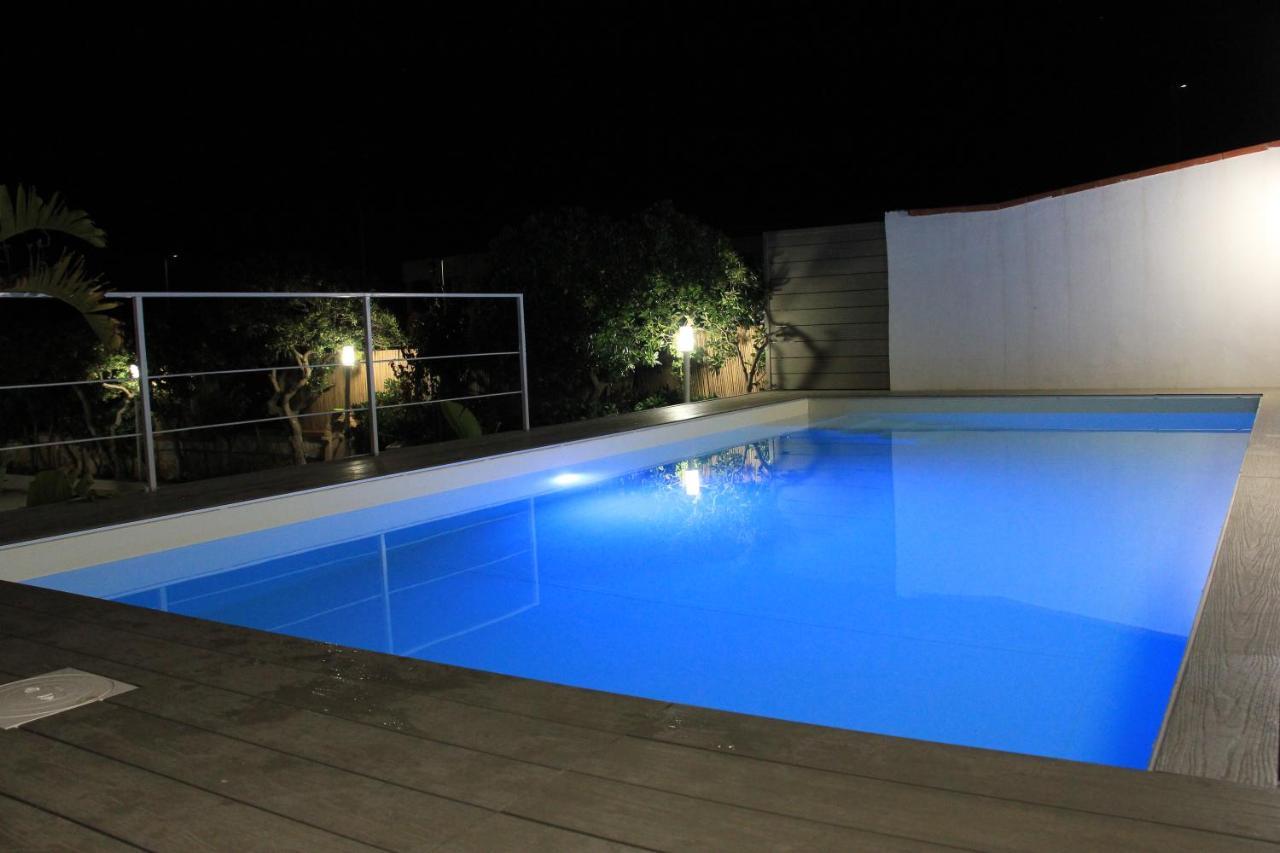 Isola Bianca Villa อิโซลา เดลเล เฟมมิเน ภายนอก รูปภาพ